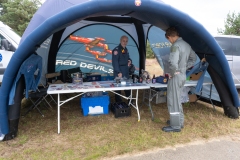 Fly-In-9